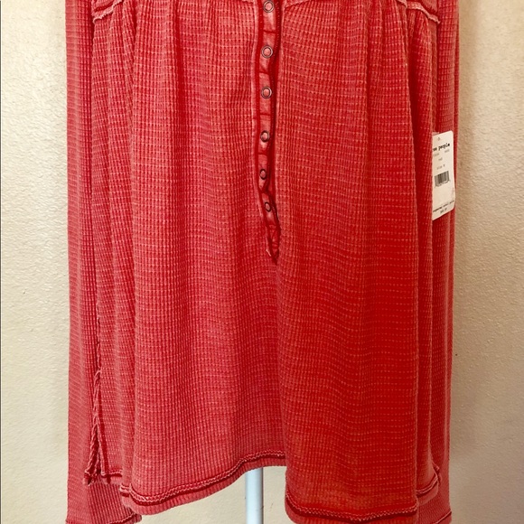 Free People We The Free Kai Henley medium NWT - Picture 2 of 8